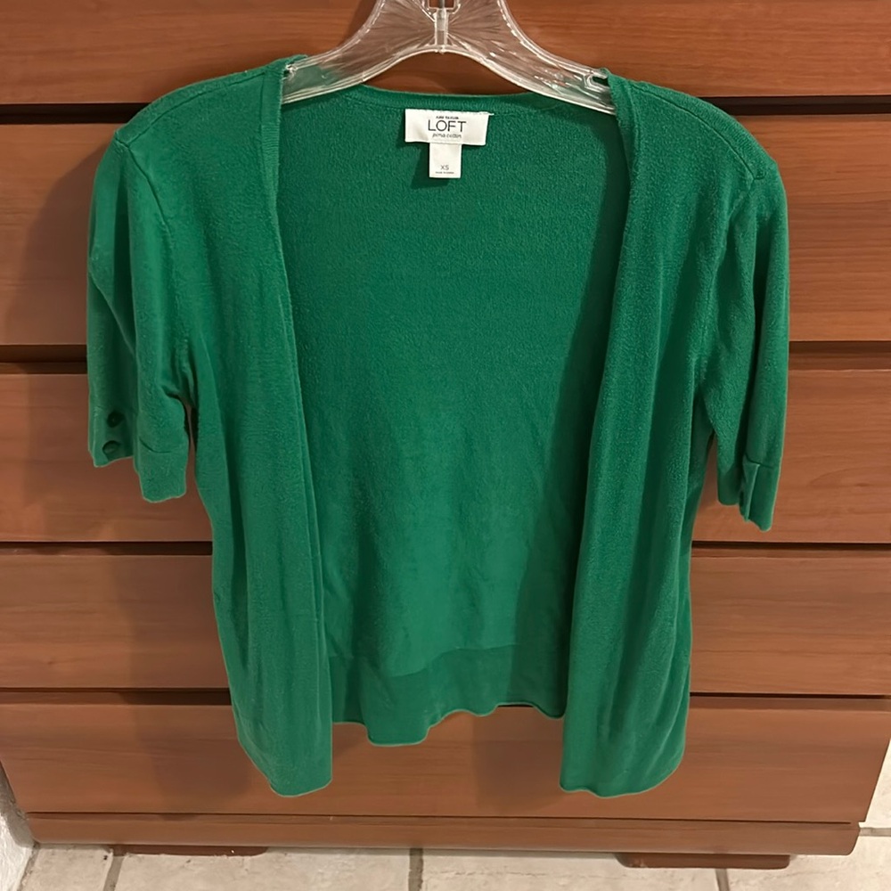 ANN TAYLOR LOFT Short Sleeve Green Cardigan Size XS